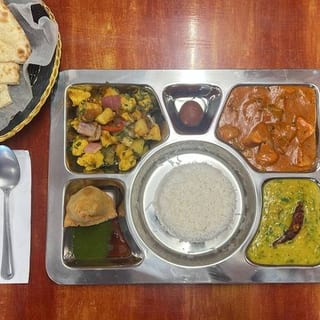 Veg Thali