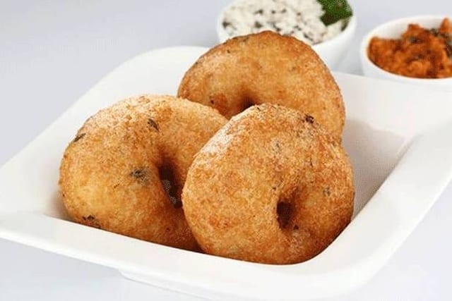 Medu Vada.